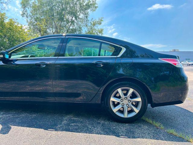 Photo of 2013 Crystal Black Pearl Acura TL