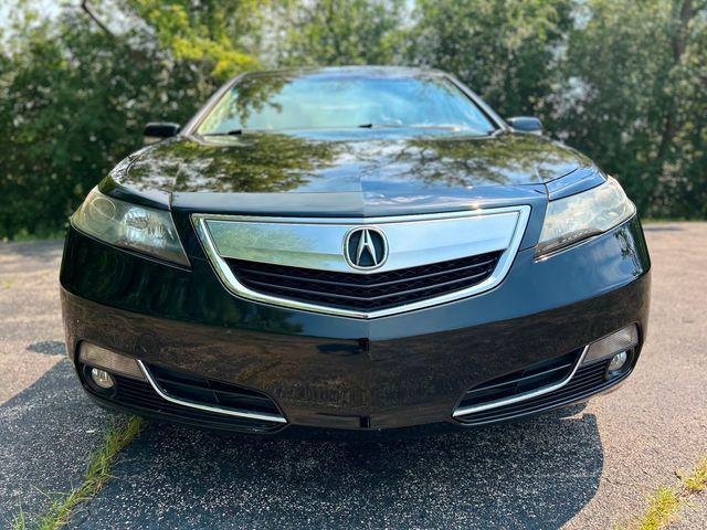 Photo of 2013 Crystal Black Pearl Acura TL