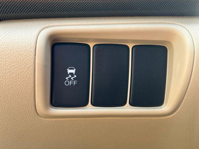 Photo of 2013 Crystal Black Pearl Acura TL