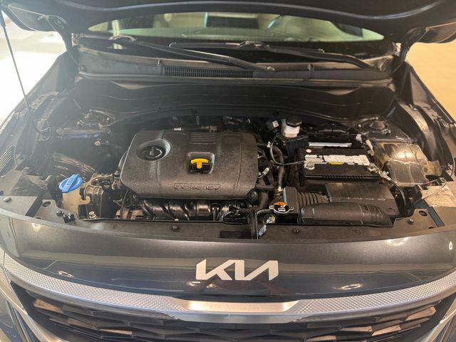 Photo of 2022 Gravity Gray Kia Seltos