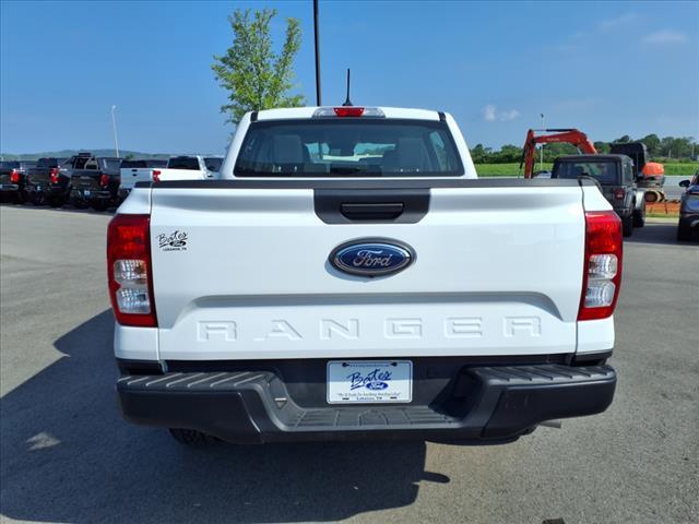 Photo of 2025 White Ford Ranger