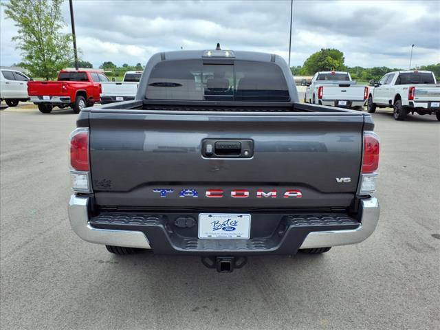Photo of 2022 Gray Toyota Tacoma