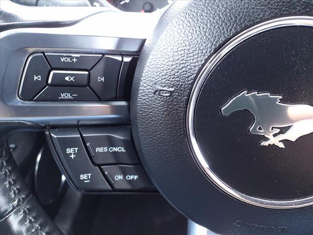 Photo of 2022 Silver Ford Mustang