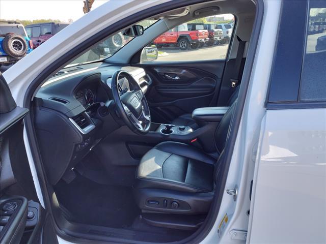 Photo of 2023 White GMC Terrain