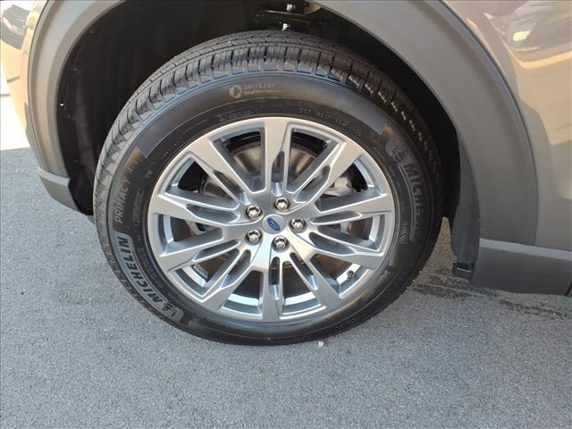Photo of 2026 Carbonized Gray Metallic Ford Explorer