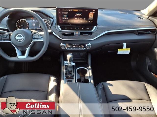 Photo of 2025 Black Nissan Altima