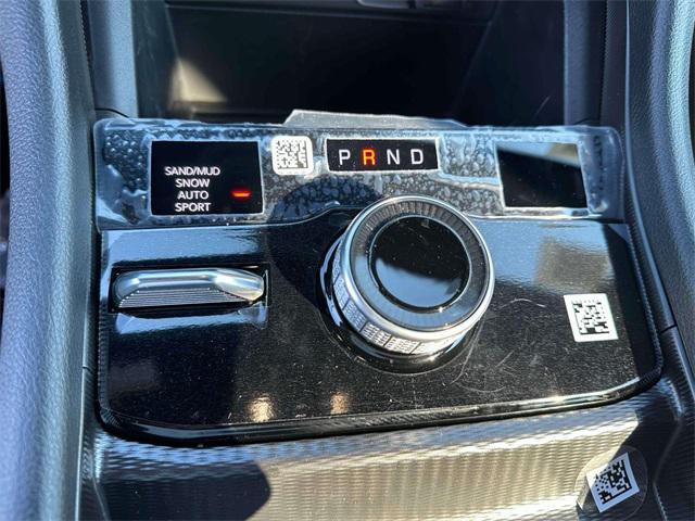 Photo of 2025 Silver Zynith Jeep Grand Cherokee L