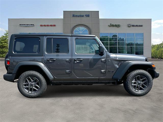 Photo of 2025 Granite Crystal Metallic Clearcoat Jeep Wrangler