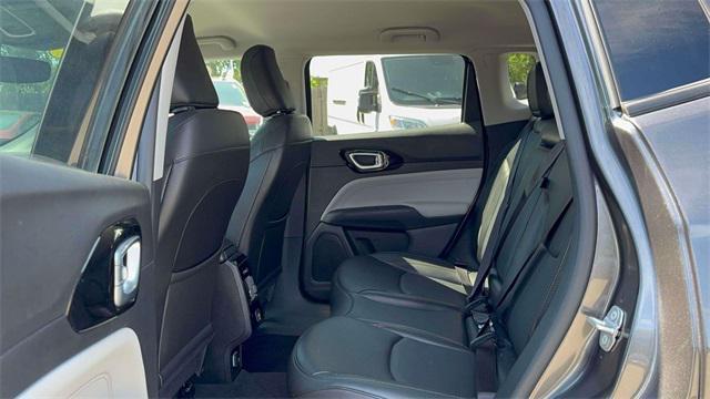 Photo of 2022 Granite Crystal Metallic Clearcoat Jeep Compass