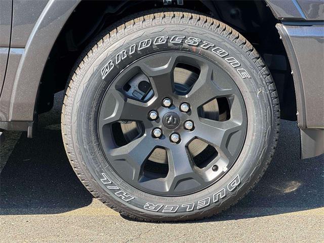 Photo of 2026 Granite Crystal Metallic Clearcoat RAM 1500