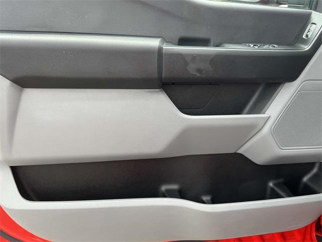Photo of 2023 Race Red Ford F-350