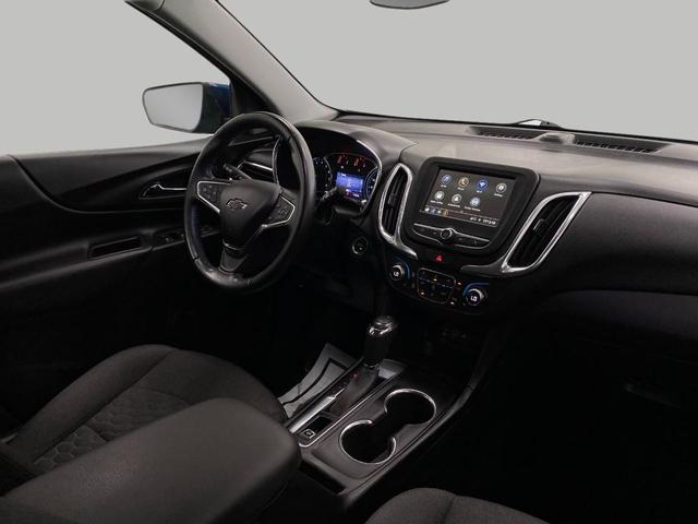 Photo of 2019 Pacific Blue Metallic Chevrolet Equinox