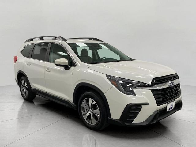 Photo of 2024 Crystal White Pearl Subaru Ascent