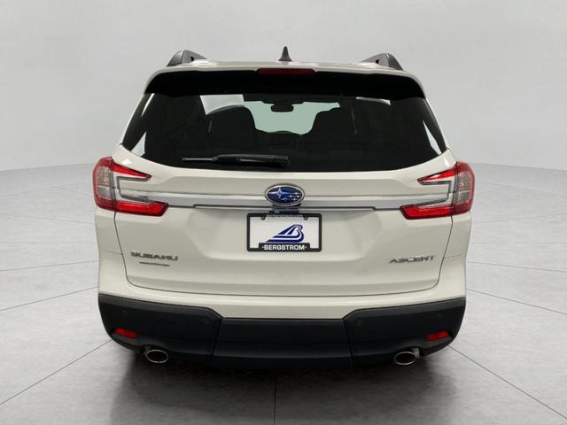 Photo of 2024 Crystal White Pearl Subaru Ascent