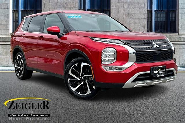 Photo of 2023 Red Mitsubishi Outlander