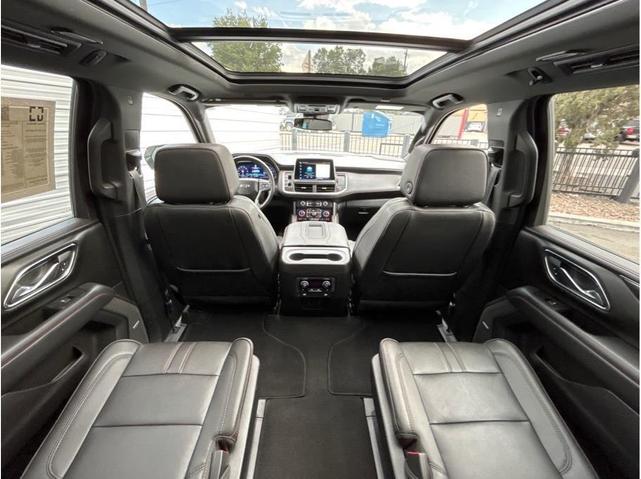 Photo of 2023 Summit White Chevrolet Suburban