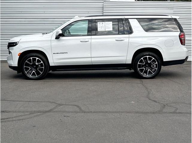 Photo of 2023 Summit White Chevrolet Suburban