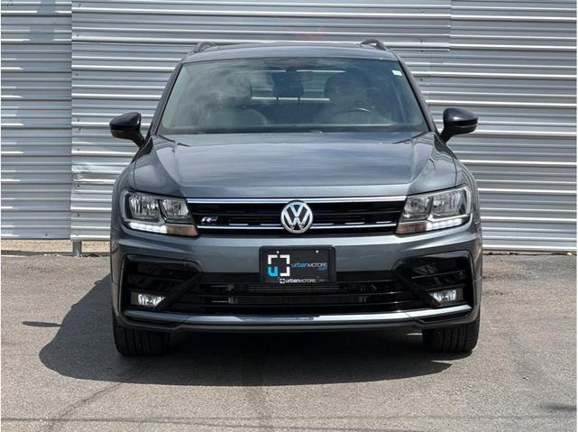Photo of 2021 Platinum Gray Metallic Volkswagen Tiguan