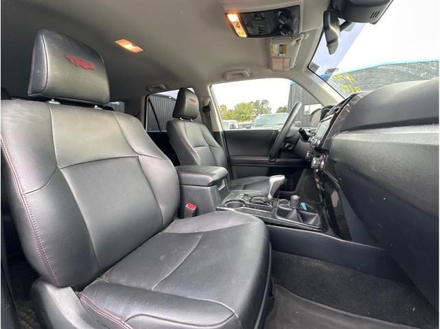 Photo of 2022 White Toyota 4Runner