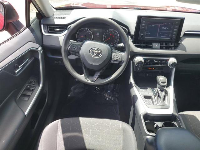 Photo of 2019 Red Toyota RAV4
