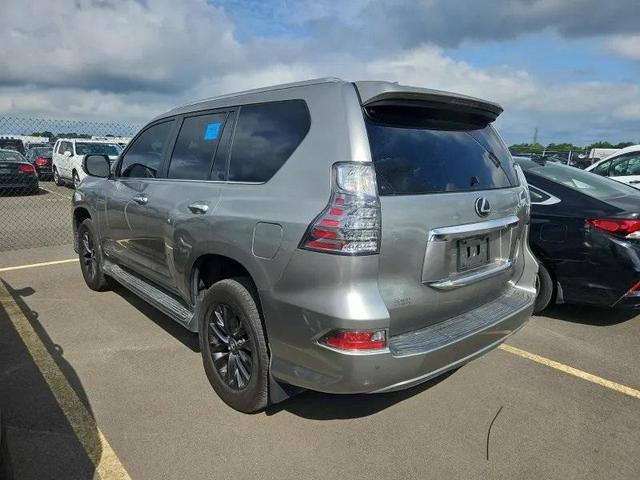 Photo of 2021 Gray Lexus GX 460
