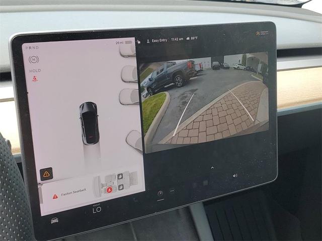 Photo of 2021 Gray Tesla Model Y