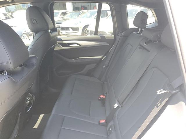 Photo of 2021 Alpine White BMW X3