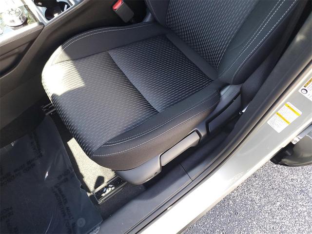 Photo of 2025 Silver Alloy Mitsubishi Outlander PHEV