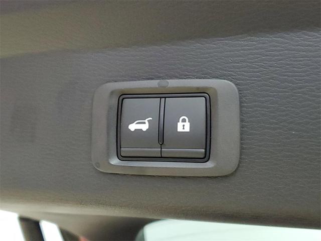 Photo of 2025 Diamond Red Mitsubishi Outlander