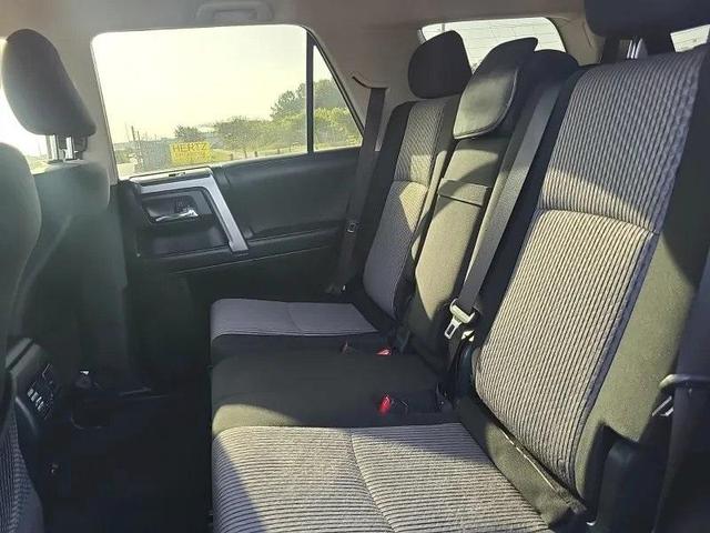 Photo of 2021 Blue Toyota 4Runner