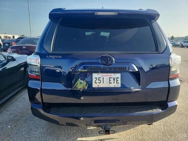 Photo of 2021 Blue Toyota 4Runner