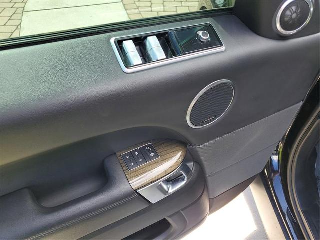 Photo of 2019 Narvik Black Land Rover Range Rover Sport