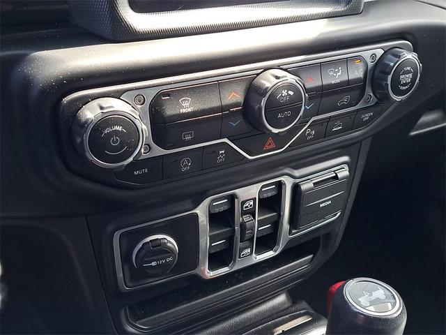Photo of 2021 Granite Crystal Clearcoat Metallic Jeep Wrangler Unlimited