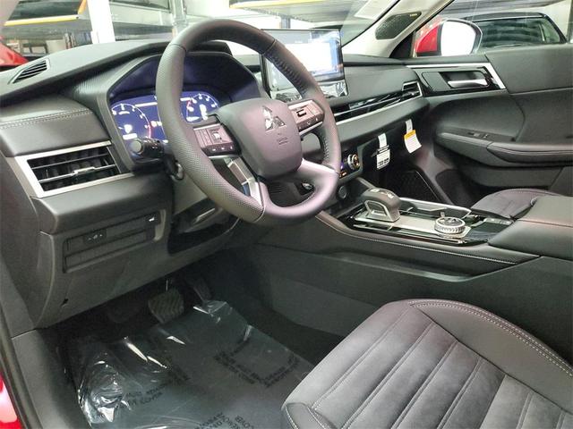 Photo of 2025 Diamond Red Mitsubishi Outlander
