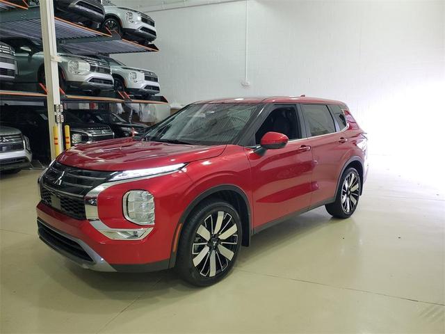 Photo of 2025 Diamond Red Mitsubishi Outlander