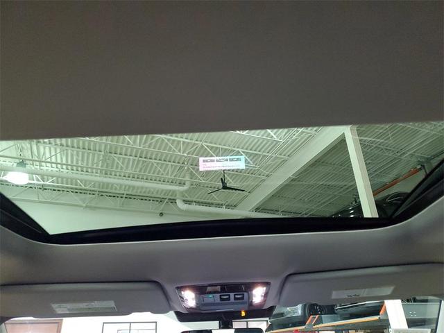 Photo of 2025 Diamond Red Mitsubishi Outlander