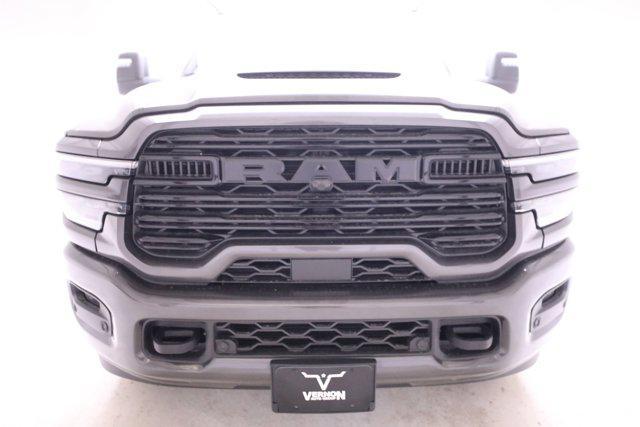 Photo of 2025 Granite Crystal Metallic Clearcoat RAM 3500