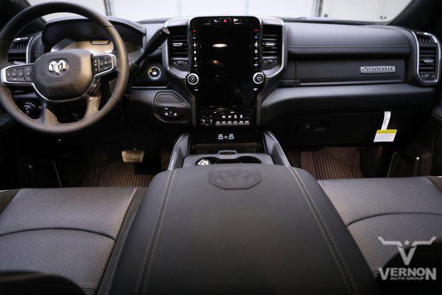 Photo of 2025 Granite Crystal Metallic Clearcoat RAM 3500