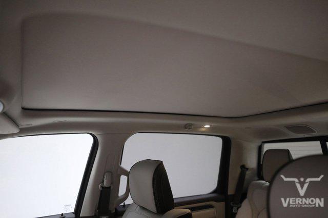 Photo of 2026 Bright White Clearcoat RAM 1500