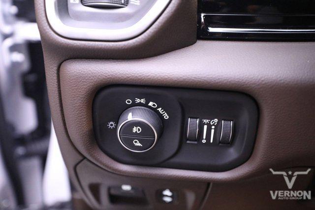 Photo of 2026 Bright White Clearcoat RAM 1500