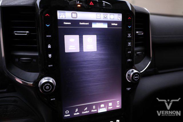 Photo of 2025 Diamond Black Crystal Pearlcoat RAM 3500