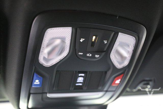 Photo of 2025 Bright White Clearcoat RAM 2500