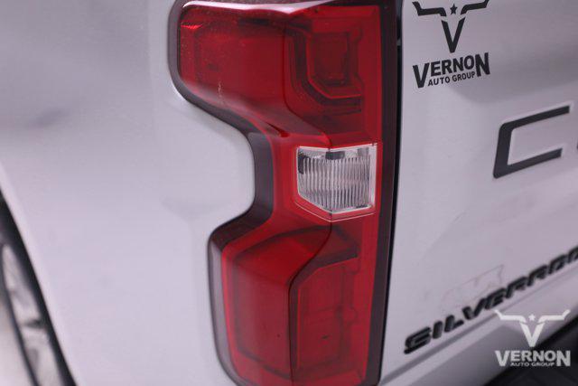 Photo of 2021 Silver Ice Metallic Chevrolet Silverado 1500
