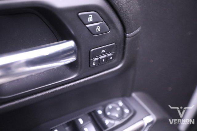 Photo of 2021 Silver Ice Metallic Chevrolet Silverado 1500