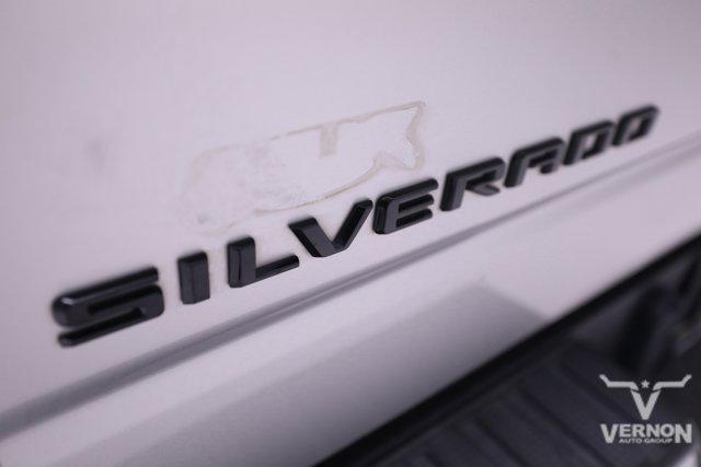 Photo of 2021 Silver Ice Metallic Chevrolet Silverado 1500