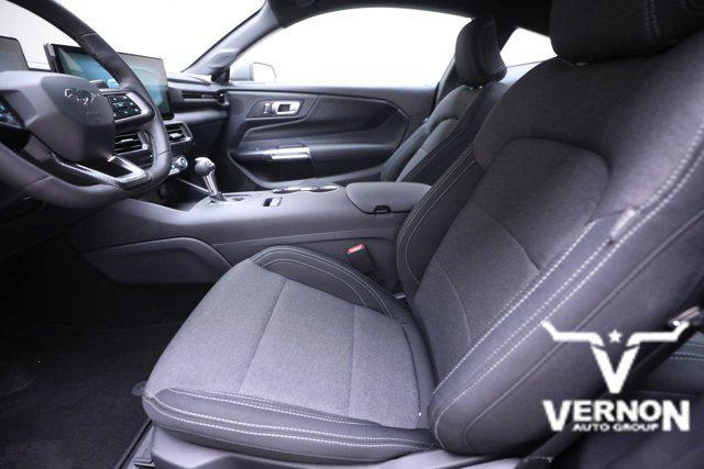 Photo of 2025 Carbonized Gray Metallic Ford Mustang
