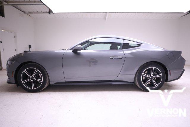 Photo of 2025 Carbonized Gray Metallic Ford Mustang