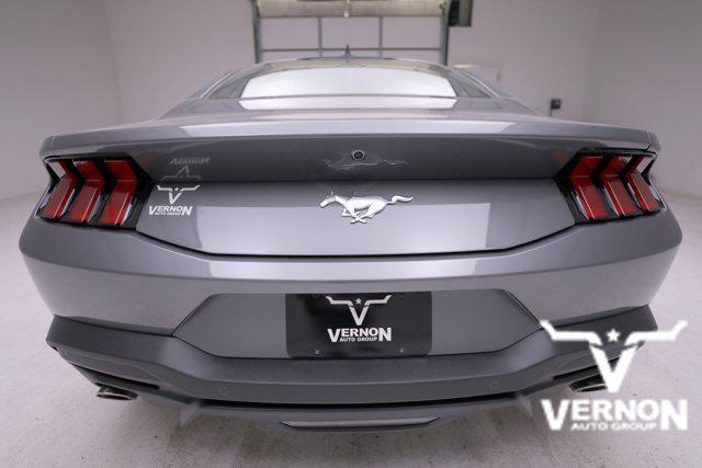 Photo of 2025 Carbonized Gray Metallic Ford Mustang
