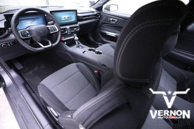 Photo of 2025 Carbonized Gray Metallic Ford Mustang