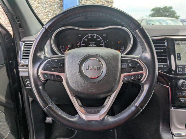 Photo of 2021 Diamond Black Crystal Pearlcoat Jeep Grand Cherokee